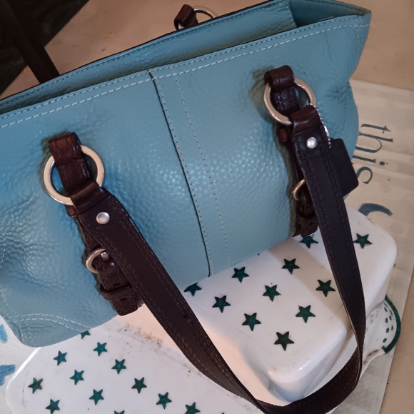 Vintage Coach Handbag - Picture 2 of 9